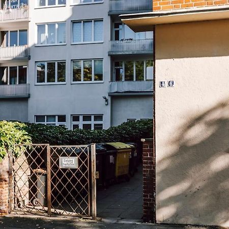 Komplett Neu: 2-Zi Zentral Im Altbau. 24H-Checkin คีล ภายนอก รูปภาพ