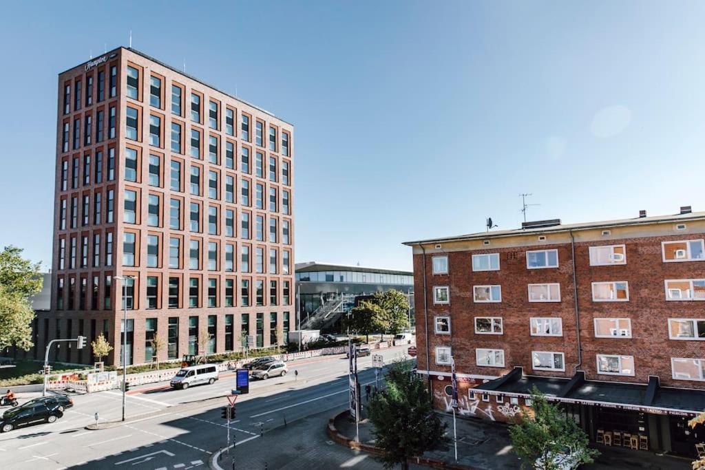 Komplett Neu: 2-Zi Zentral Im Altbau. 24H-Checkin คีล ภายนอก รูปภาพ